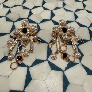 Elegant Gold and Black Pearl Earrings statement chandelier dangle
